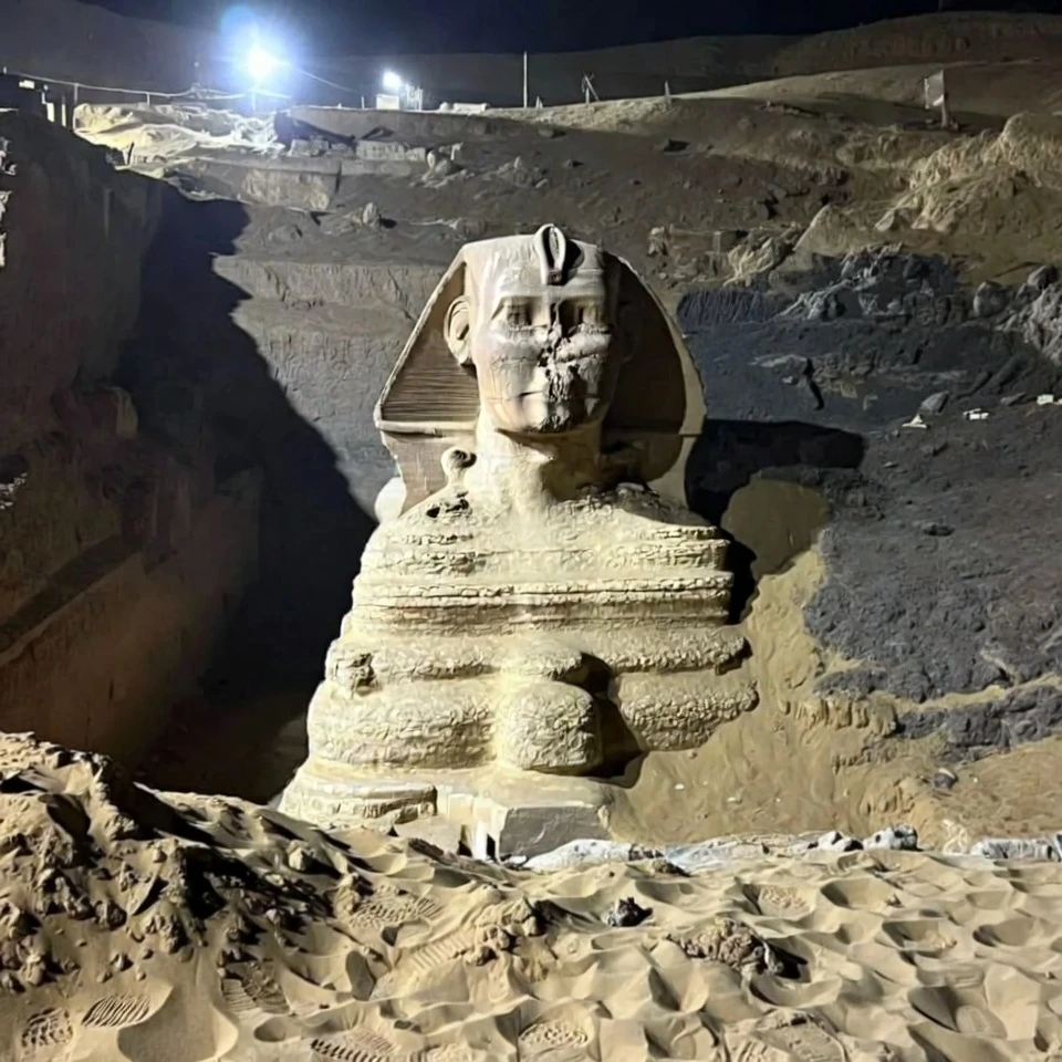 Italian Radar Detects Buried Second Sphinx at Giza