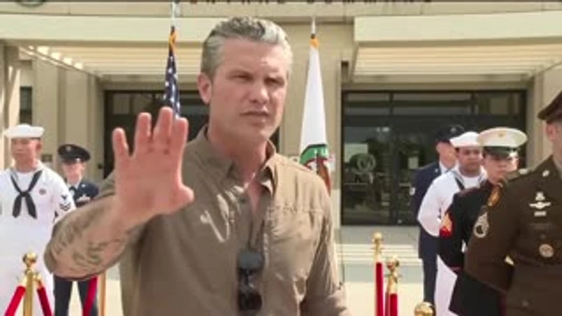 clip-thumbnail_pete-hegseth-mic-drops-reporter-who-thought-it-was-a-good-idea-to-accuse-u-s-of-war-crimes