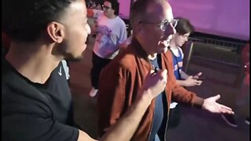 clip-thumbnail_jerry-seinfeld-shuts-down-anti-israel-influencer-with-perfect-3-word-response