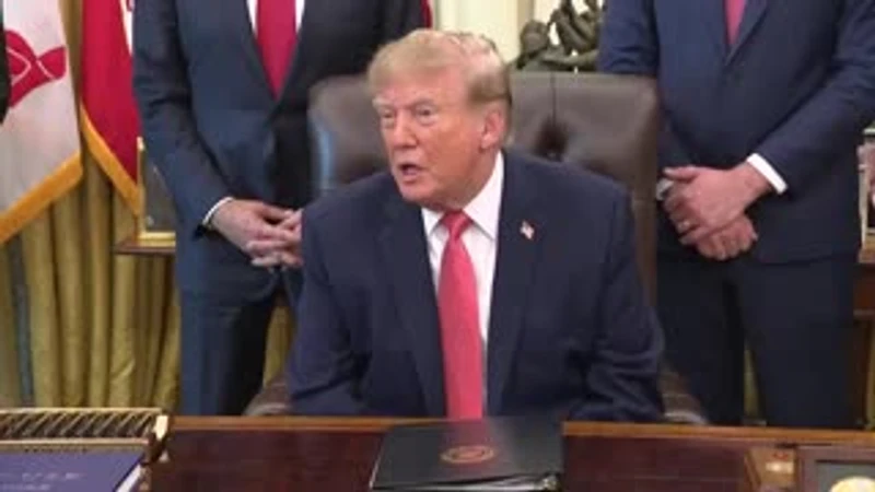 clip-thumbnail_trump-unleashes-on-ilhan-omar-from-oval-office-and-tells-truth-about-somalia