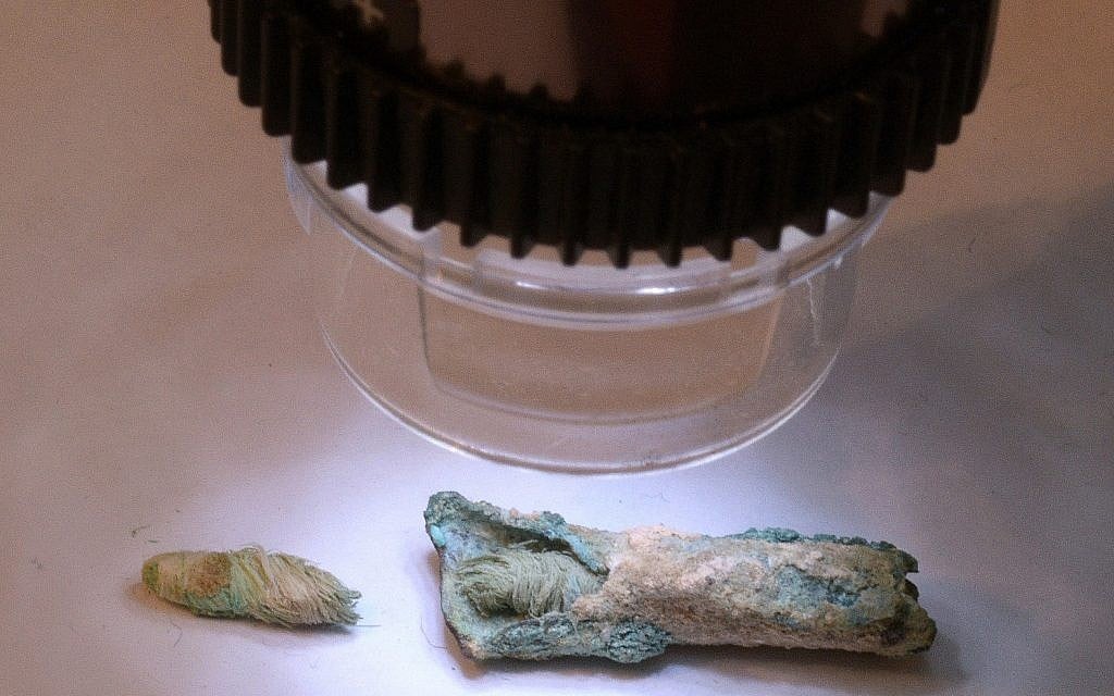 On last day of Hanukkah, archaeologists find ancient wick in the Negev