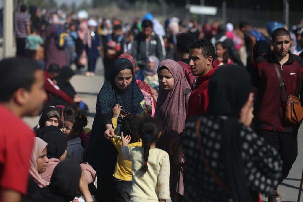 Arab countries setting up field hospitals for Gazans