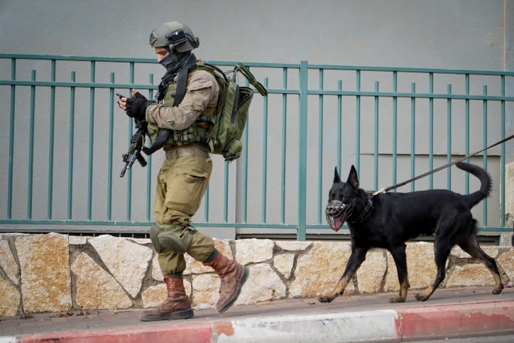 IDF manhunt for Barkan park terrorist enters third day