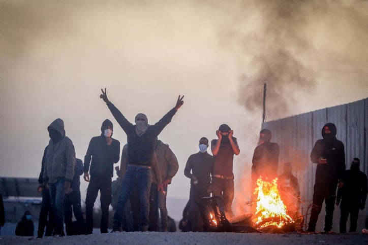 Israel’s government coalition faces crisis as Bedouins riot to derail tree planting