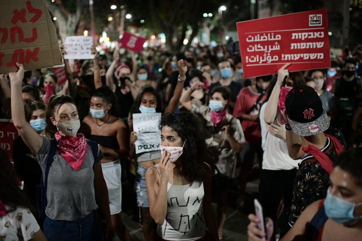 Seven more arrested in Eilat gang-rape case; police up protection for alleged victim