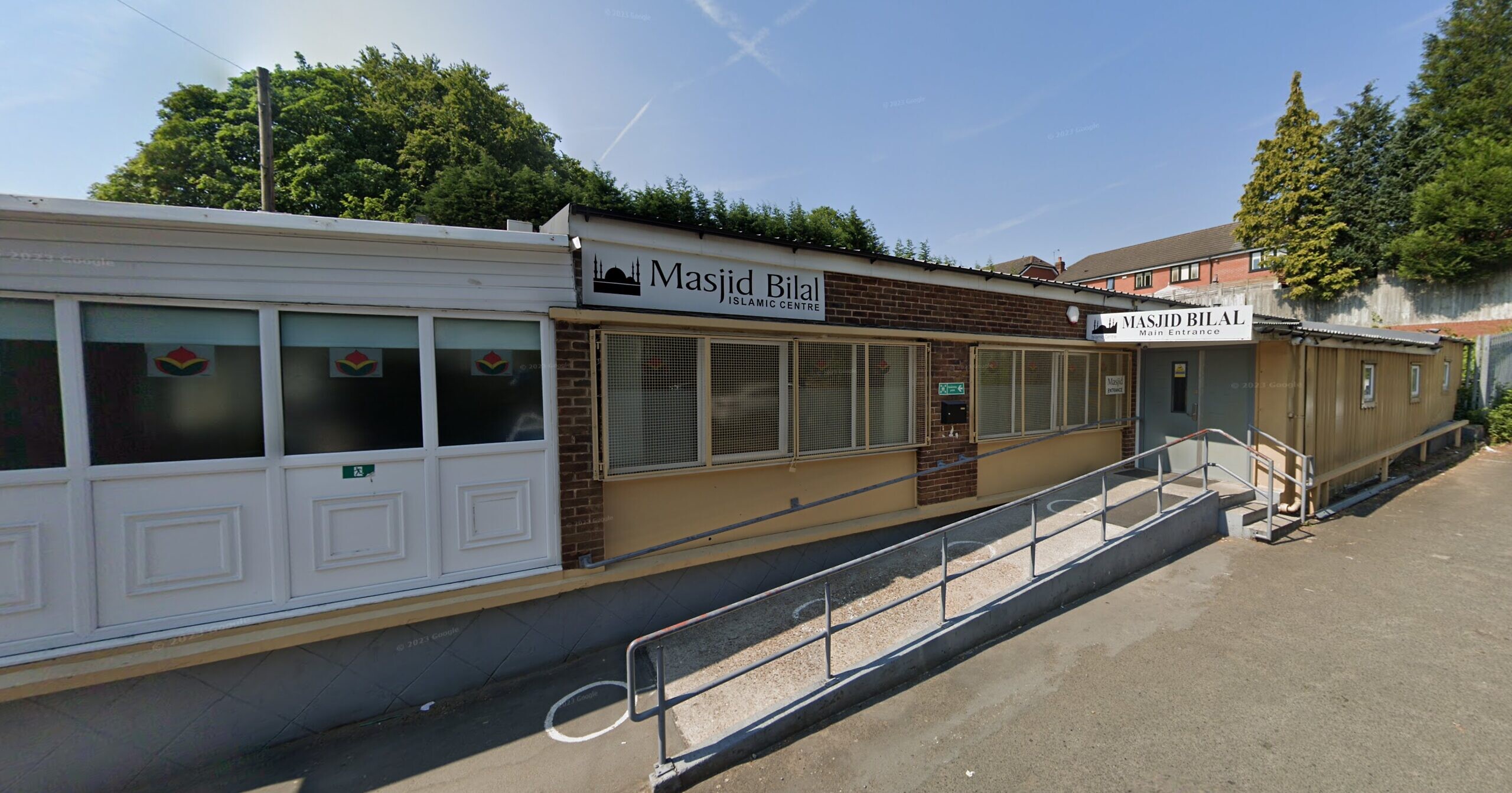 Manchester mosque apologizes for antisemitic abuse of rabbi