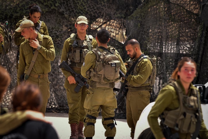IDF probing attempted stabbing at base in Beit Guvrin
