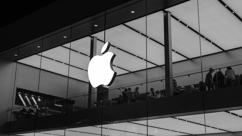 Apple to invest $30 billion in US chip manufacturing