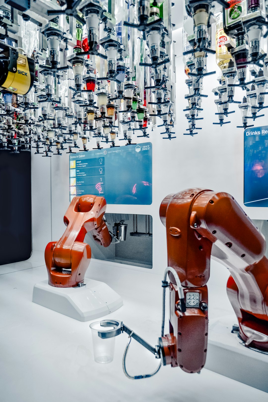 Robots Are Rebuilding American Manufacturing, Not Replacing Workers