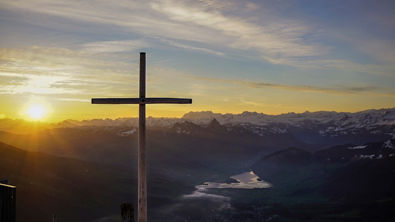 'CHARLIE KIRK EFFECT': Faith leaders report 15% increase in church attendance as young Americans flock to Christianity
