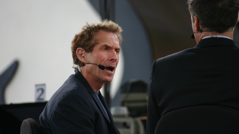 Former ESPN host criticizes NFL star Travis Hunter for surprise baptism before Sunday game