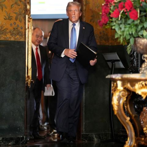 Trump Sues Iowa Pollster Ann Selzer And Des Moines Register Newspaper