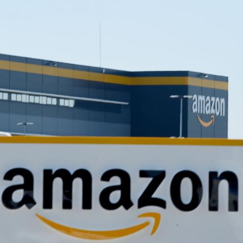 Amazon cloud computing service has major outage, online activity slowly coming back online