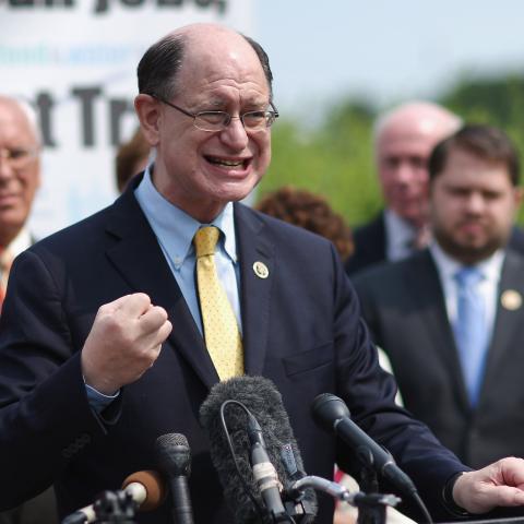 Congressman Sherman denies he was intentionally looking at pornography on flight 