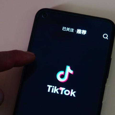 TikTok signs deal selling US assets to three American investors