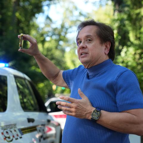 George Conway moves to NYC, switches to Democrat, officially enters primary for Nadler House seat