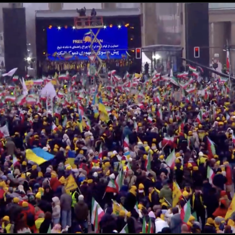 WATCH: Thousands attend 'Free Iran' rally in Berlin