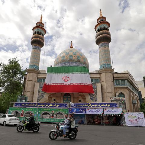 Iran regime official criticizes U.S. 'maximalist' terms for deal to end war