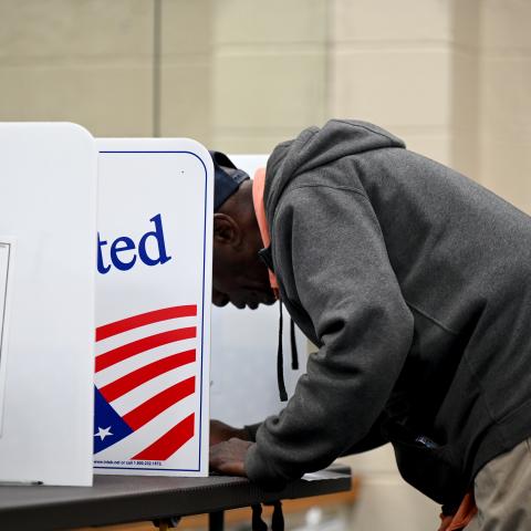 Poll finds Republicans, Democrats tied in battle for Congress, amid most surveys showing GOP down