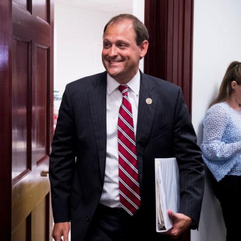 Trump endorses Barr in Kentucky GOP U.S. Senate primary 