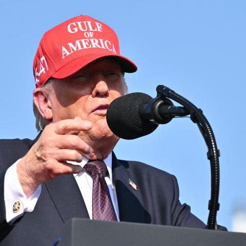 Trump touts legislation that would make Daylight Savings Time permanent