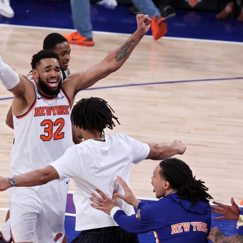 Trump congratulates Knicks for winning first NBA title in 53 years