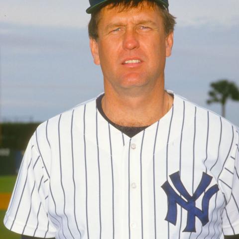 Tommy John, legendary pitcher for the Yankees, White Sox and Dodgers, dead at 83