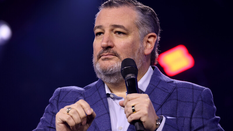 Ted Cruz caught on tape blasting Trump trade war, Vance