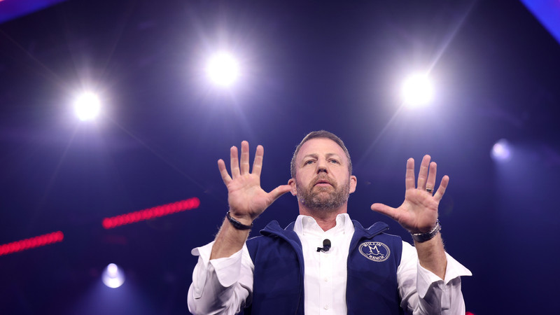 Markwayne Mullin Tells Sanctuary Cities What They Might Lose If They Refuse To Cooperate With DHS