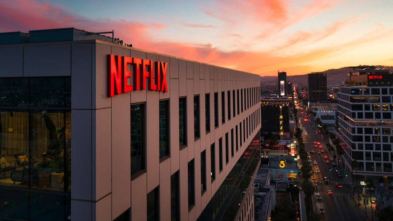 Tyra Banks sues Netflix, claims documentary edited interview to imply 'America's Next Top Model' cover-up