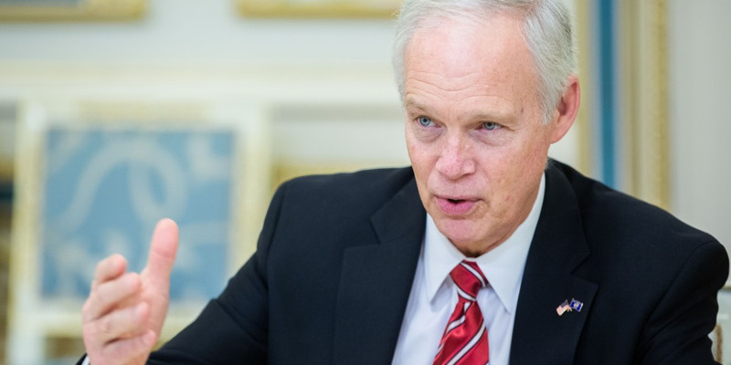 Ron Johnson Questions Timing of McConnell Hospital Photo Before Clarifying Remarks