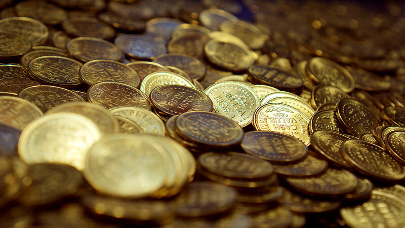 Combination of gold, bitcoin and bonds to beat inflation