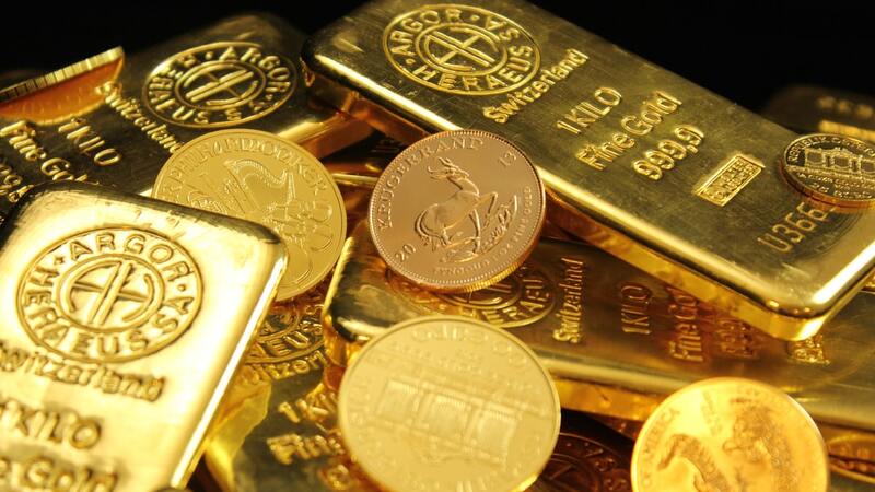Gold prices holding steady as U.S. jobless claims fall