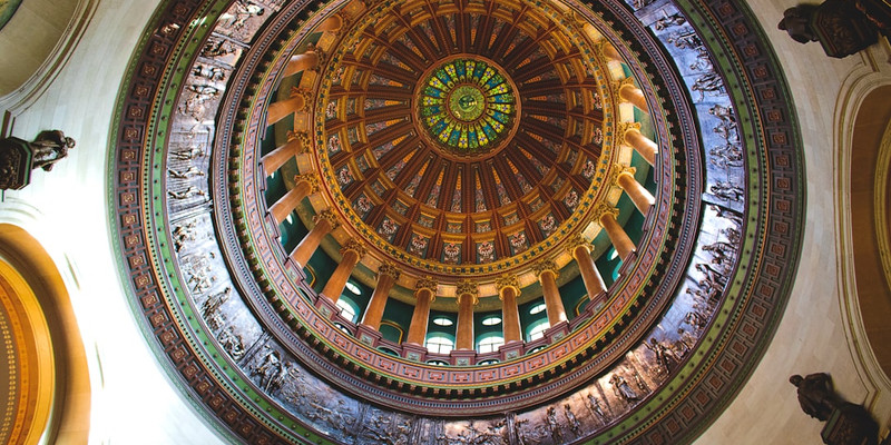 Illinois Democrats Push Constitutional Amendment Critics Say Could Cement Political Control