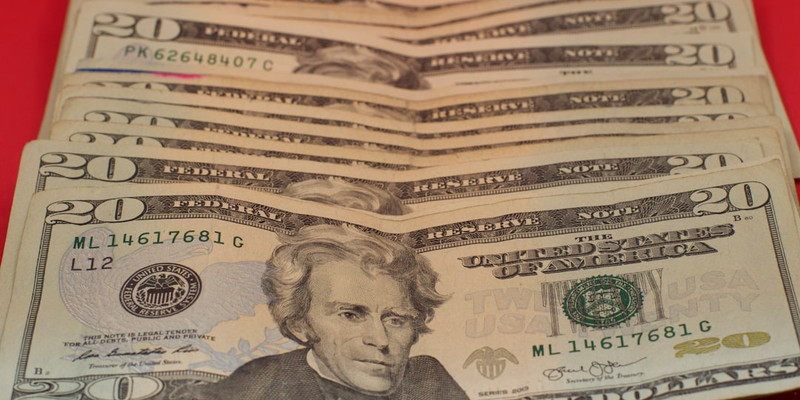 President Trump Calls Anti-Tariff People ‘Fools,’ Promises $2,000 Dividends for Americans