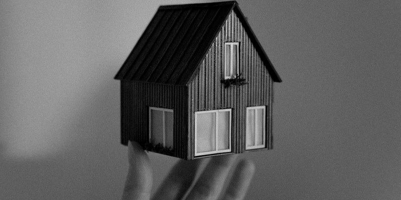 Mortgage rates tick higher for second straight week