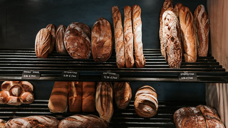 How bread could affect your mood and mental health symptoms, according to experts 