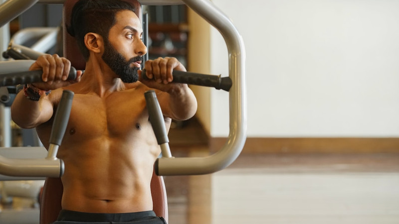 I’m a doctor — the 2 things men should do in every decade for peak health