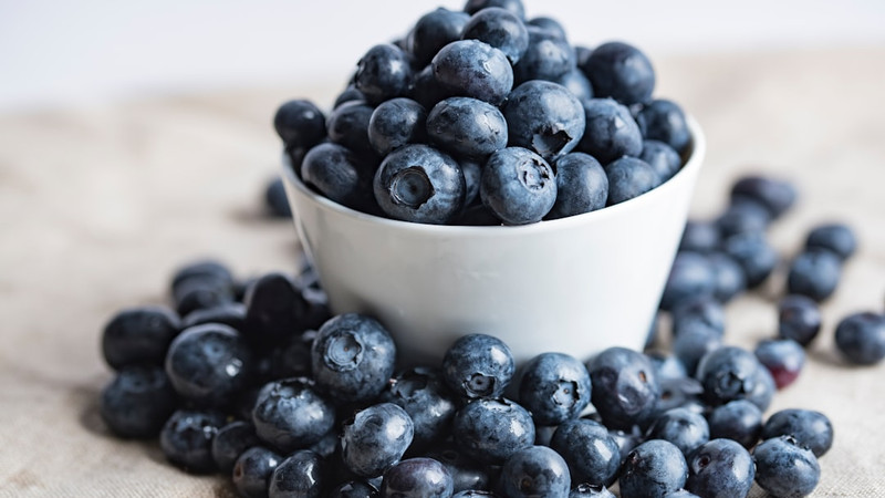 What Happens to Your Blood Pressure When You Eat Blueberries Regularly