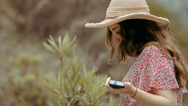 Women’s Hormone Tracking Meets Wearables
