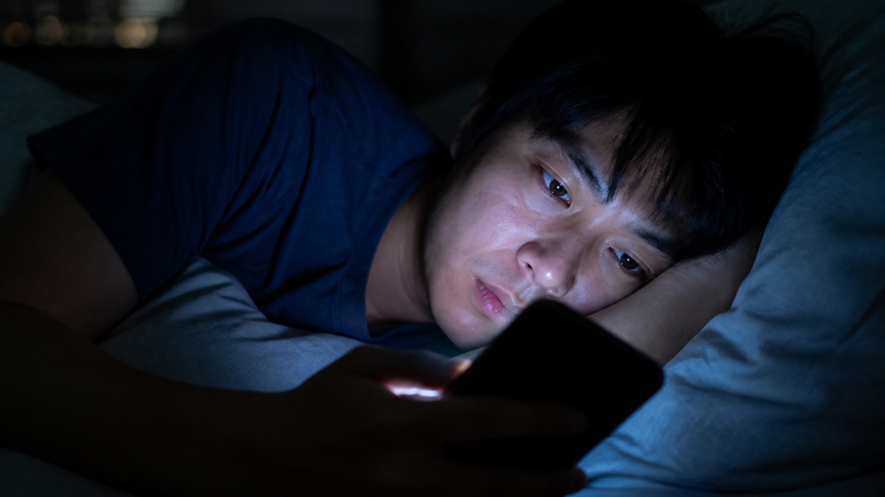 Is Your Phone Rewiring Your Brain? What Doomscrolling Does to Your Nervous System