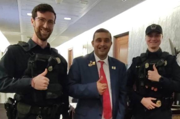 VFAF’s Kartik Bhatt hosts Diwali Celebration in DC Senate Building