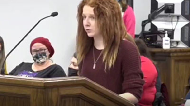 Va. student: 'We are struggling,' ... masks 'do nothing for us'
