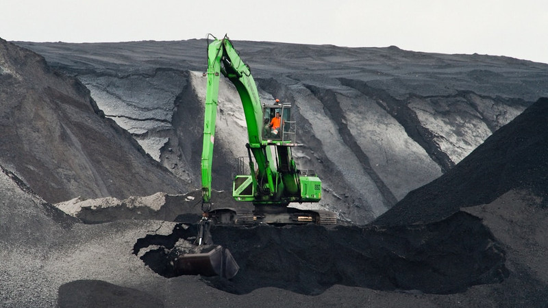 Wyoming Cheers As Trump Injects $625M Into U.S. Coal, Opens 13M Acres For Leasing 