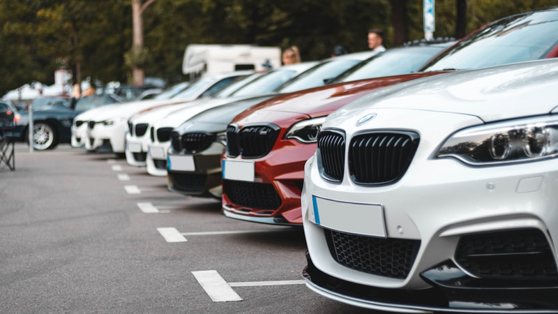 Average price of new car tops $50k for first time