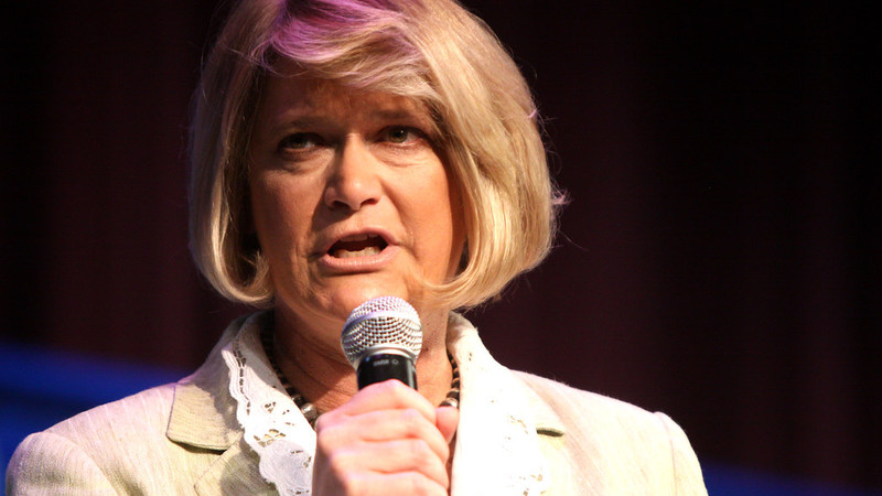 Wyoming Sen. Cynthia Lummis announces she will not seek reelection 