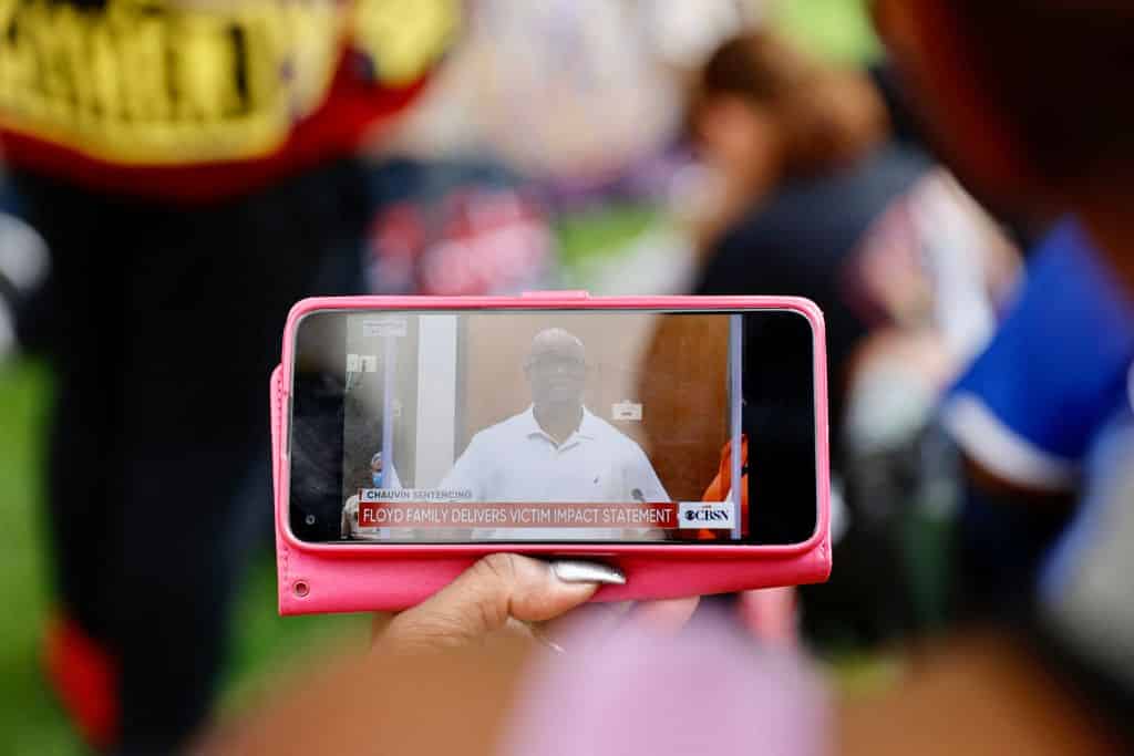 Judge Rejects Chauvin’s Bid for a New Trial in Death of George Floyd