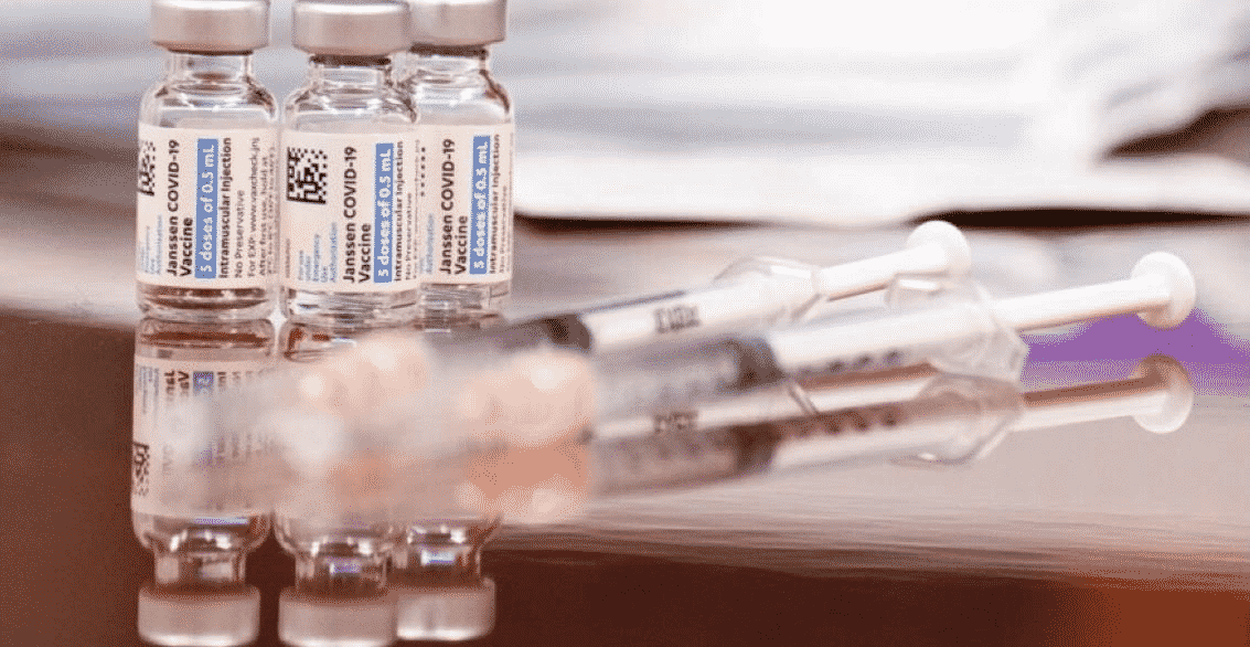 FDA Authorizes Moderna, J&J Booster Vaccines