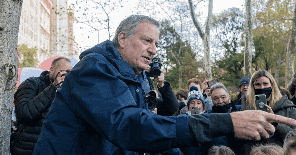 Former NYC Mayor Bill de Blasio to Run for Congress in Newly Drawn District