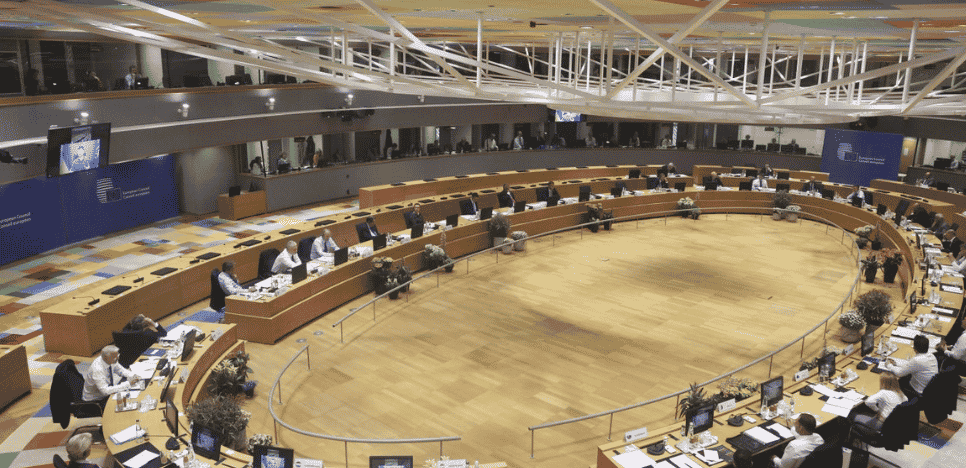 EU Agrees to Ban Most Russian Oil Imports